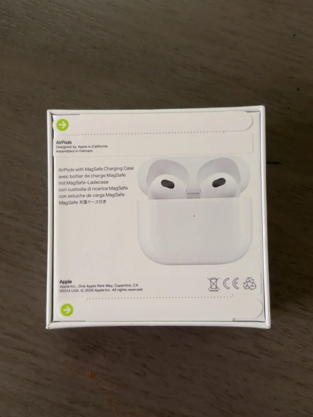 Wireless True Wireless Earbuds in White with Charging Case